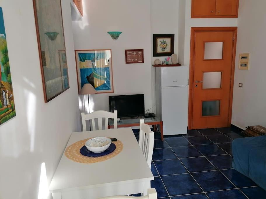 Grazioso Appartamento A Ischia Zona Pilastri 외부 사진
